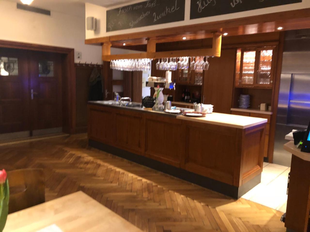 Gasthof Baeren 옥센푸르트 외부 사진