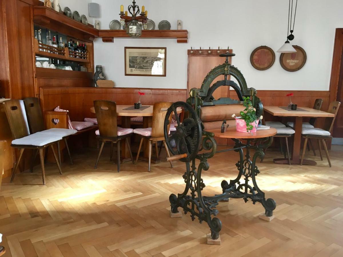 Gasthof Baeren 옥센푸르트 외부 사진